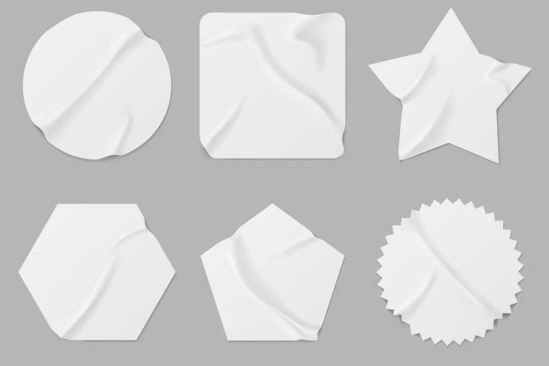مجموعه چسب سفید یا تکه های کاغذی مچاله شده لایه باز و قابل ویرایش