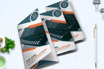 طرح لایه باز بروشور سه لت Trifold Business Brochure