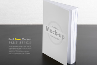 موکاپ کتاب سفید