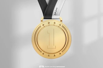 دانلود فایل لایه باز موکاپ مدال طلا