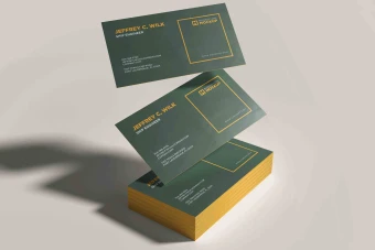 موکاپ کارت ویزیت دور تیز آبشاری با فرمت فتوشاپ