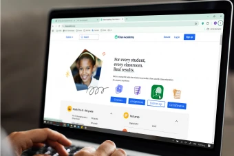 موکاپ لپ تاپ