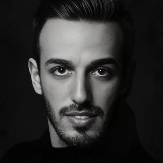 حسین حسین زاده